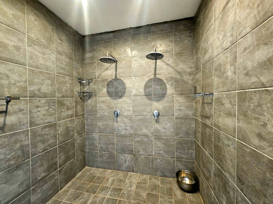 6 Bedroom Property for Sale in Malgas Western Cape